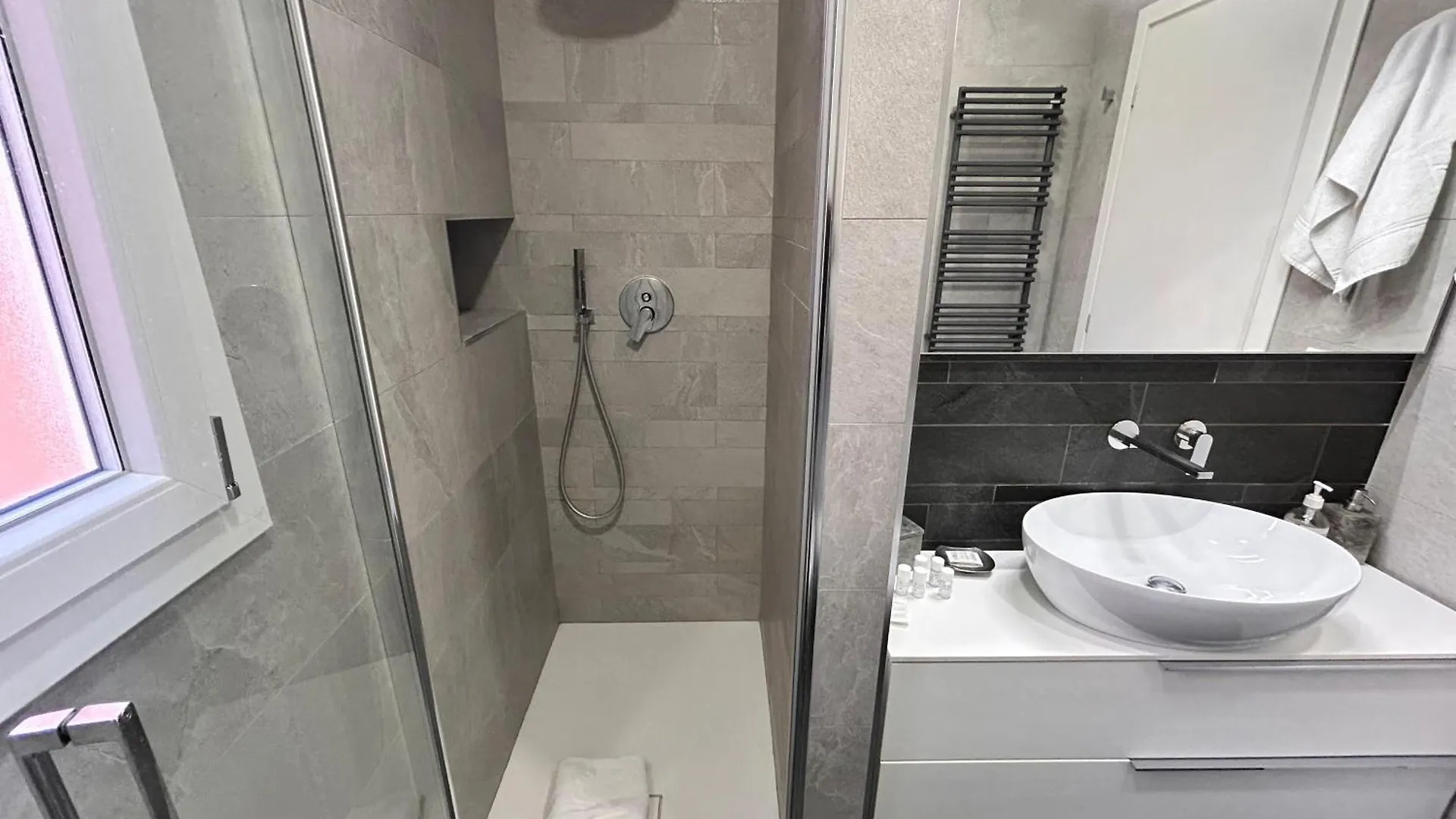 Apartment Viale Eritrea 43 Rome